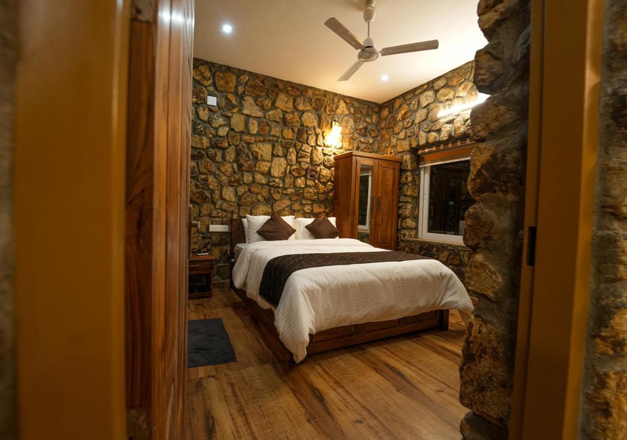 Tiyans Stone Castle Private Tea Villa Vagamon By Voye Homes Extérieur photo