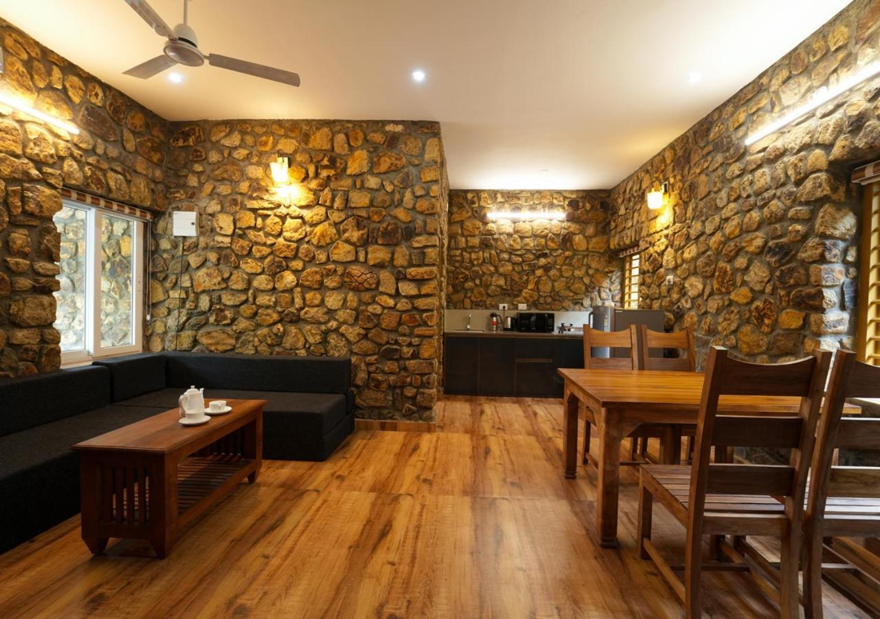 Tiyans Stone Castle Private Tea Villa Vagamon By Voye Homes Extérieur photo