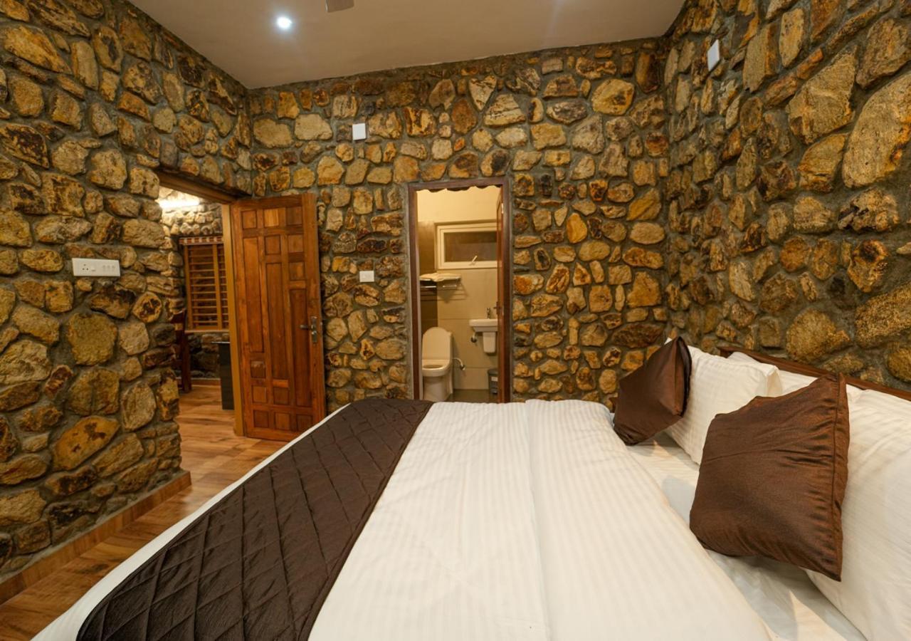 Tiyans Stone Castle Private Tea Villa Vagamon By Voye Homes Extérieur photo